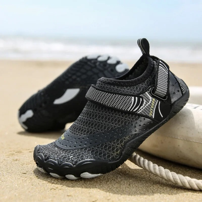 Outdoor Master - slip-resistant & comfortable barefoot shoes (Unisex)