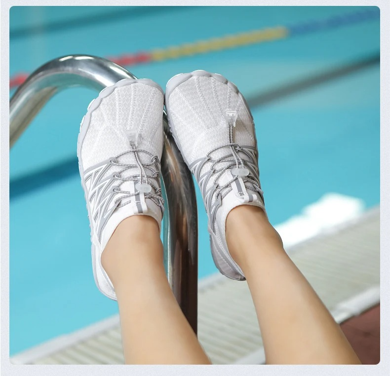 Outdoor Master - slip-resistant & comfortable barefoot shoes (Unisex)